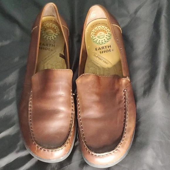 Earth Shoes - Earth Shoe Comfort First Womens Upper Leather Loafer Brown
